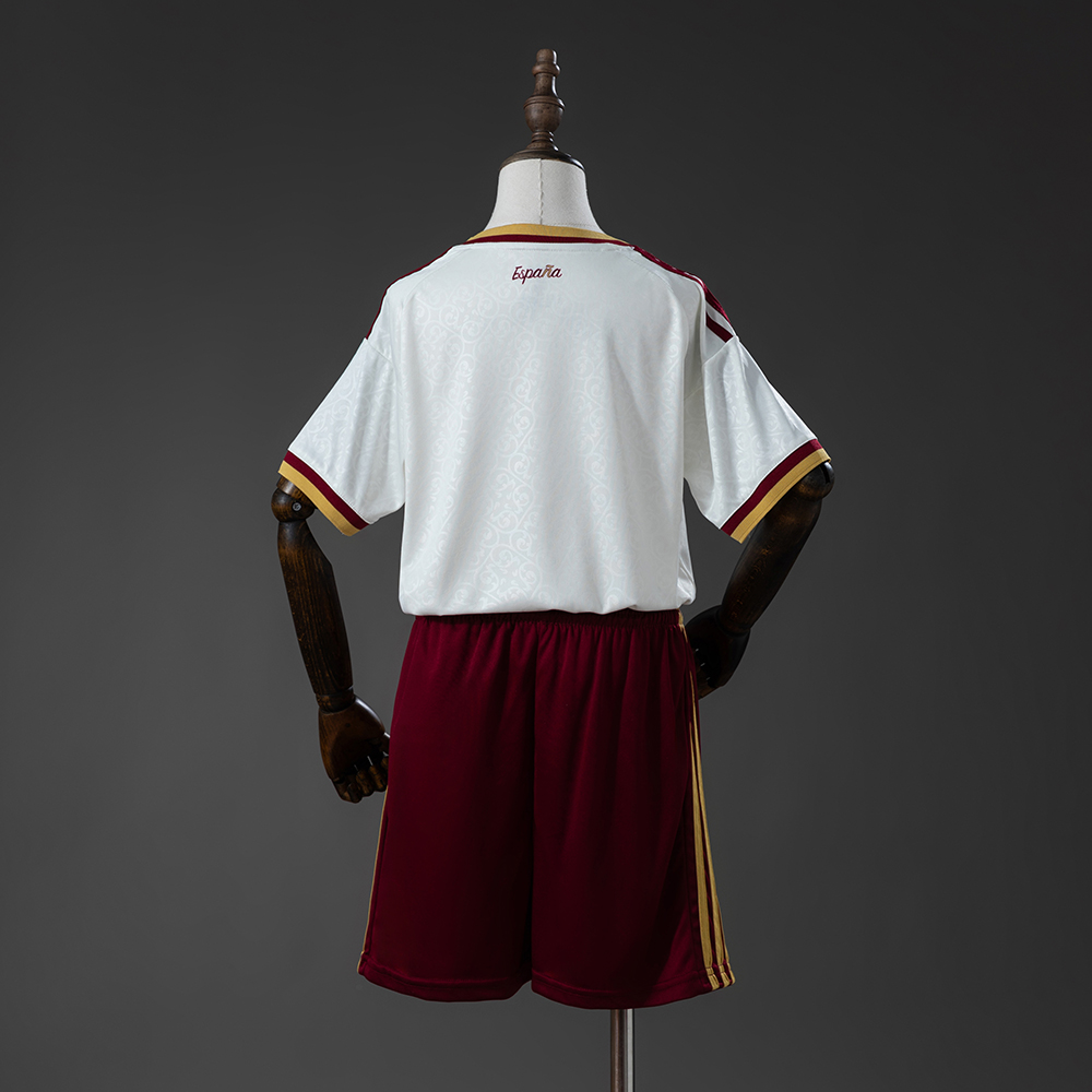 Spain 2026 - Ensemble Kids - Away – Image 2